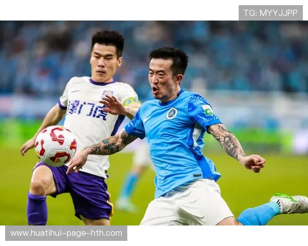 深圳新鹏城半高球传递极具威胁,多次制造险情 深圳新鹏城半高球传递极具威胁,多次制造险情